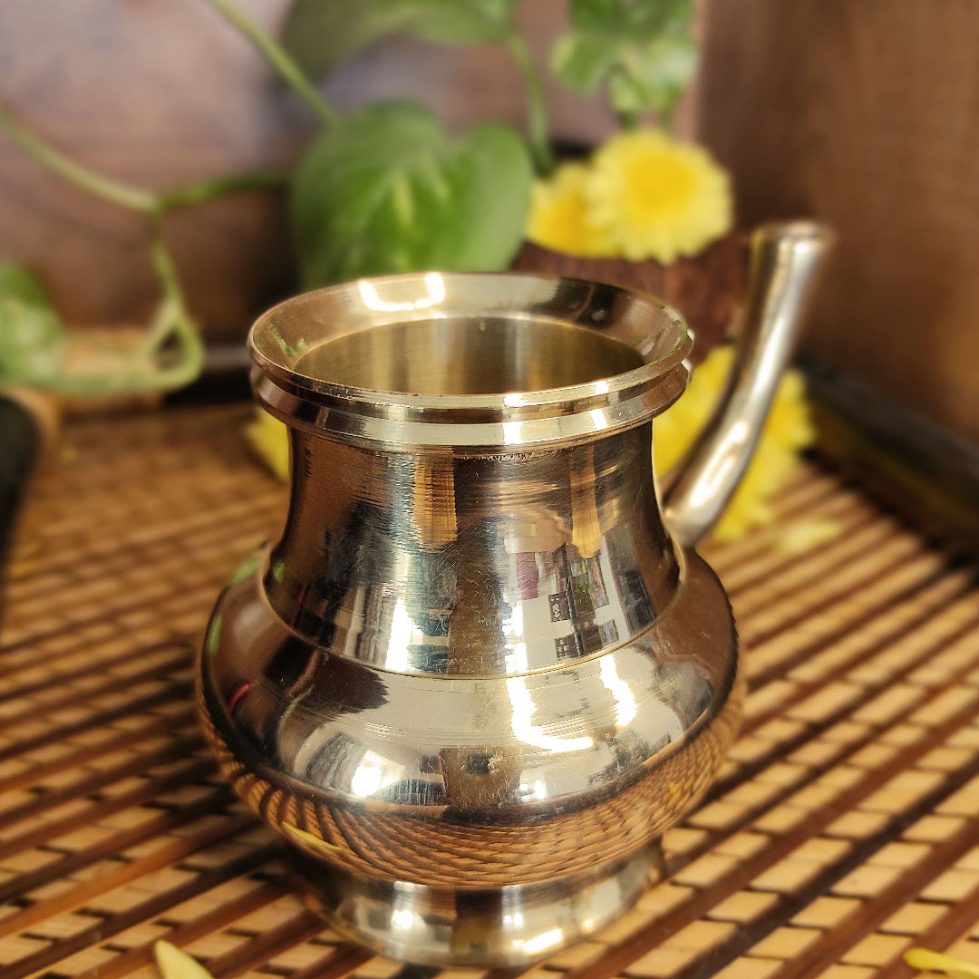 PujaCraft Brass Kerala Kindi Chembu ( Width: 13cm, Height: 8cm, Weight: 400 Grams )