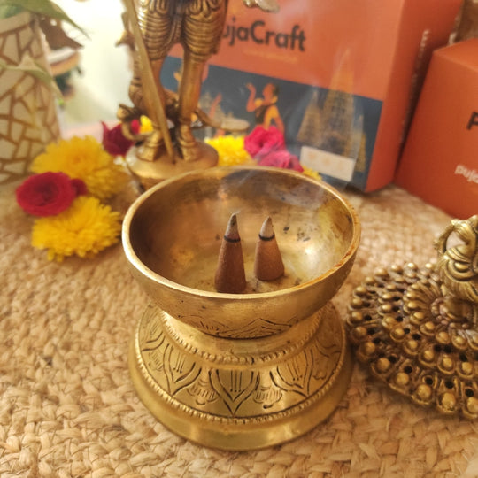 Pujacraft Premium Dhoop Incense Cones | Fragrance - KEVDA | 120 Units with Holder | Panchgavya Organic 100% Cow Dung Dhoop Cones | Dhoop Cones for Pooja & Meditation