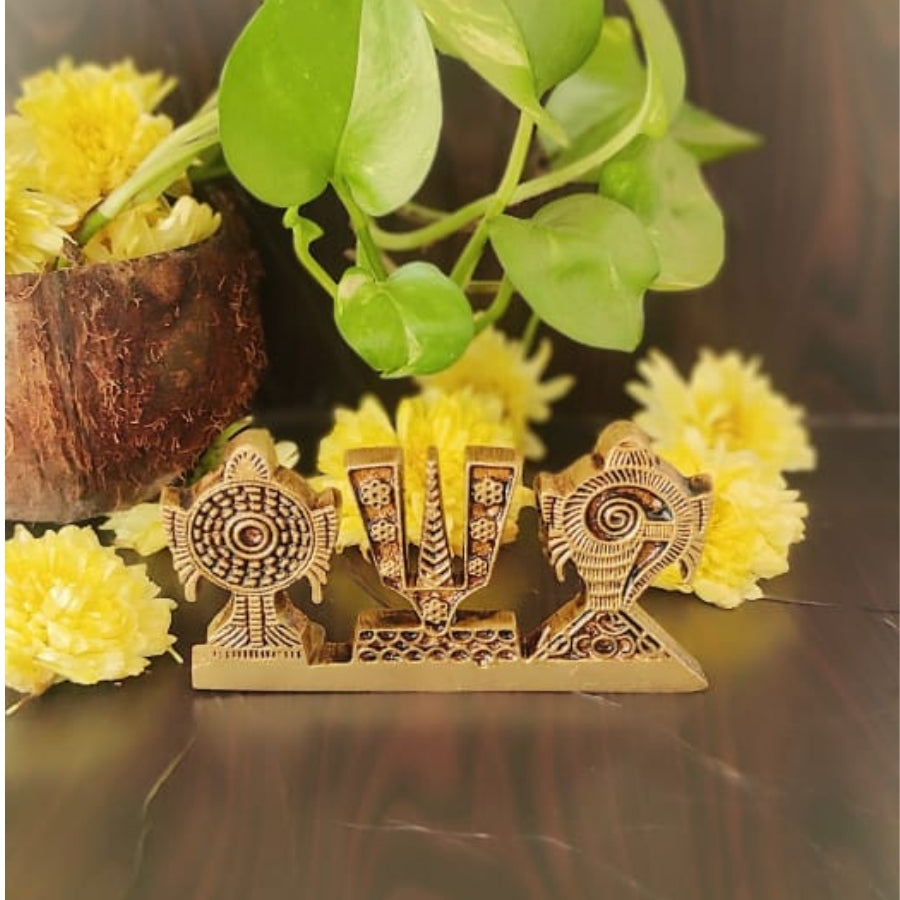 PujaCraft Brass Sangu Chakra Namam Frame (Handmade , Height: 4cm , Width: 10cm , Weight: 120 Gram)