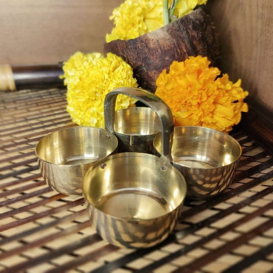 PujaCraft Brass Kumkum Vibudhi Bowl with Handle ( Width: 8cm, Height: 5cm. Weight: 110 Grams )