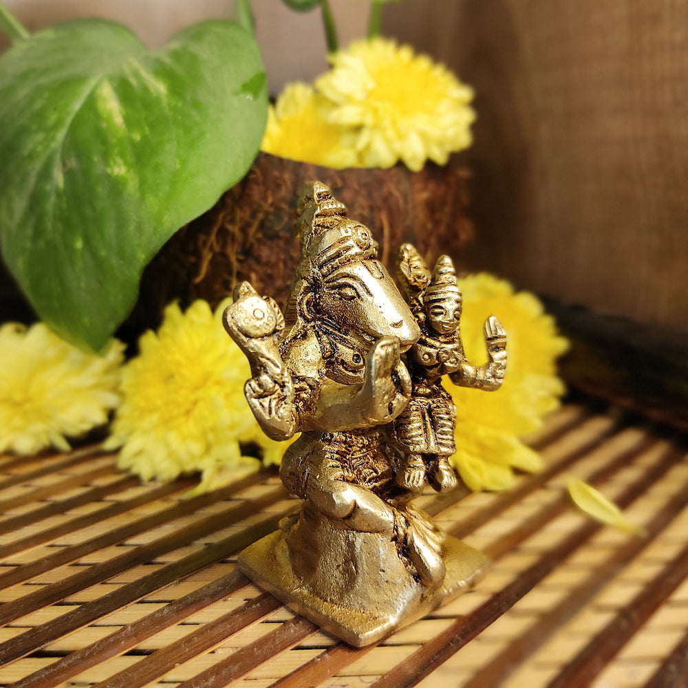 Brass Lakshmi with Varahar Idol ( Width: 5cm, Height: 6cm, Weight: 188 Grams )