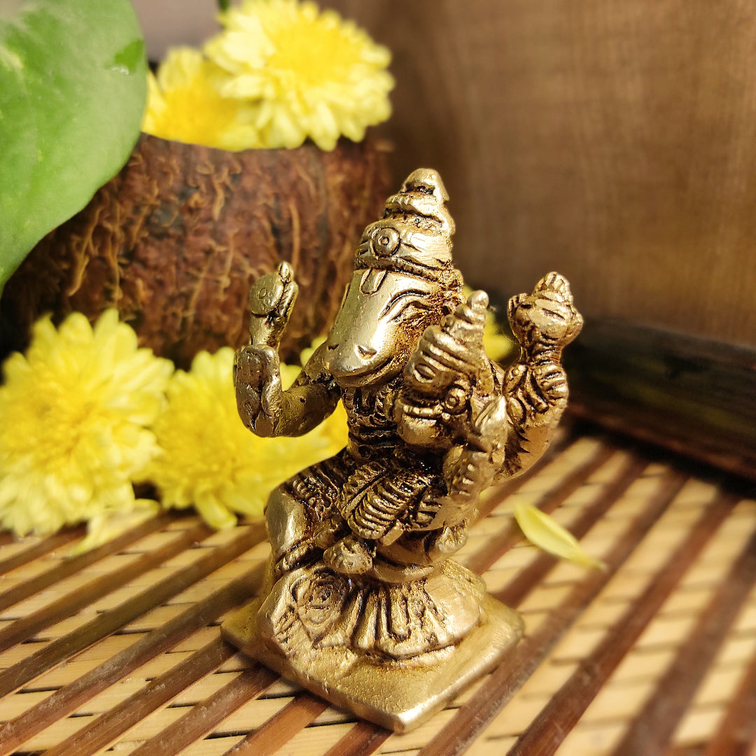 Brass Lakshmi with Varahar Idol ( Width: 5cm, Height: 6cm, Weight: 188 Grams )