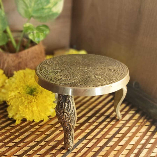 PujaCraft Brass Traditional Antique Mukali Stand  (Traditional brass Makali, Height: 9cm , Width: 12cm , Weight: 365 Gram)