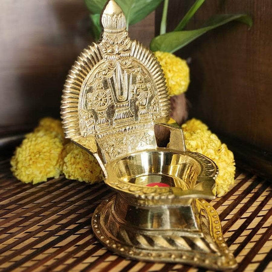 PujaCraft Brass Sangu Chakra Namam Vilaku (Pooja Vilaku , Height: 14cm , Width: 10cm , Weight: 413 Gram)